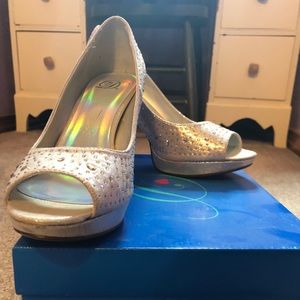 Silver Shimmer Heel